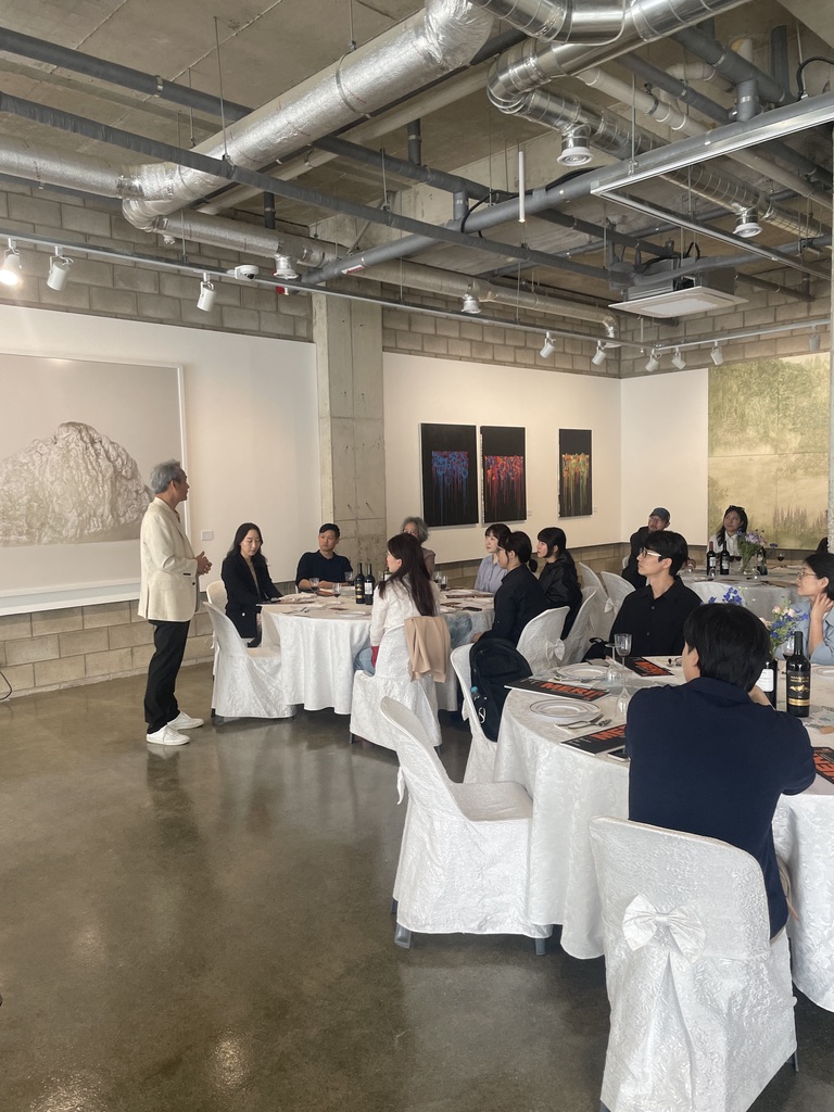 0397A1B7-D505-4AE0-9D49-9E1DB2E11F7D_1_105_c